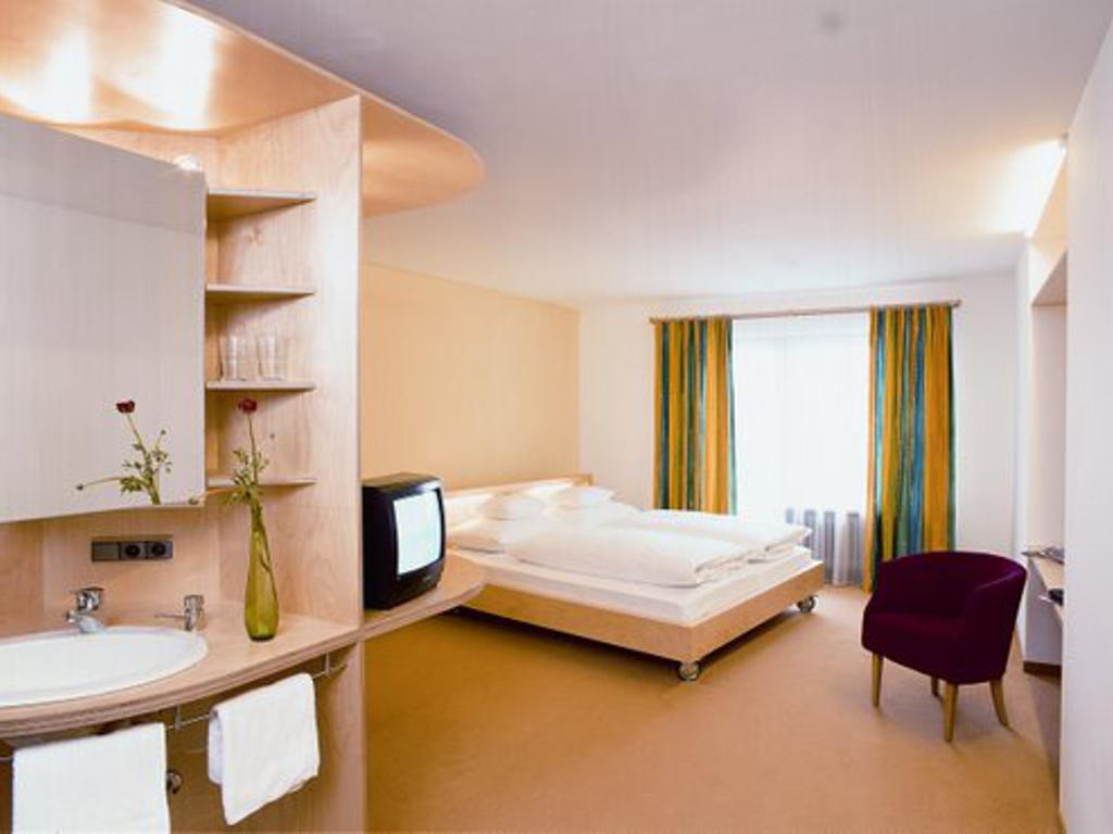 Unser Loisach Hotel Lermoos Szoba fotó