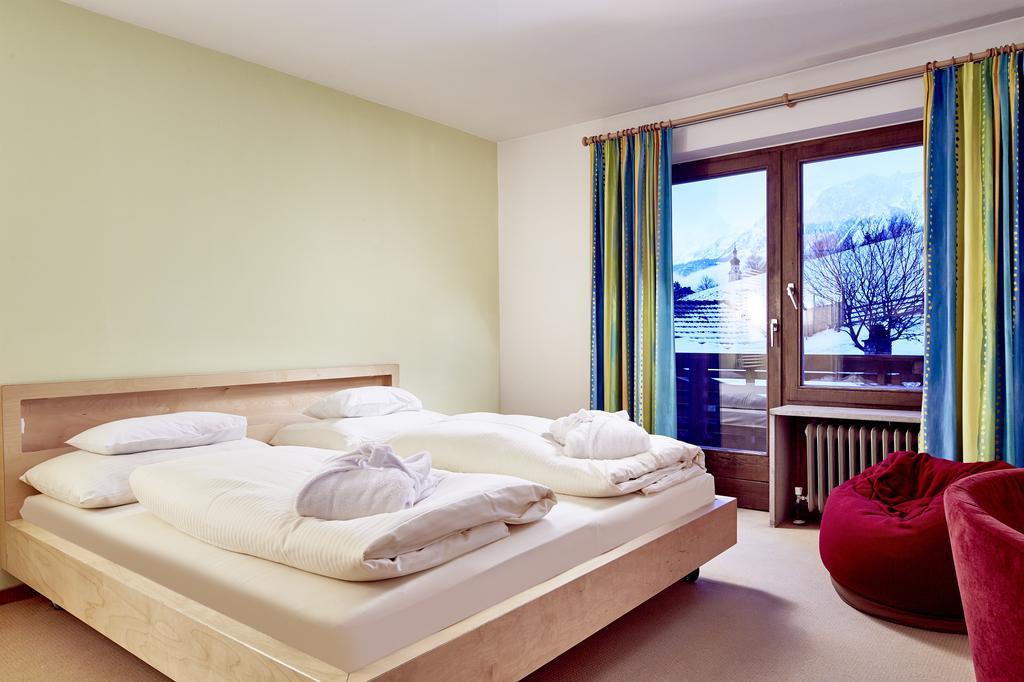 Unser Loisach Hotel Lermoos Kültér fotó